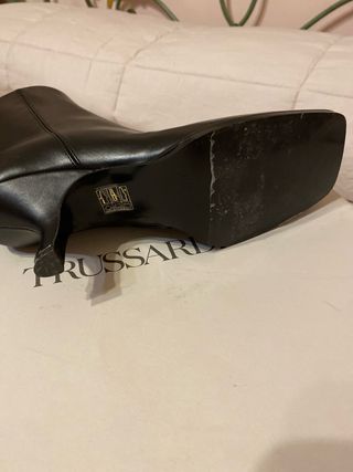 Stivaletto Trussardi nero tacco kitten