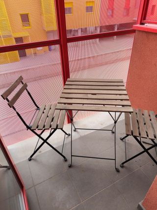 Mesa y 2 Sillas Plegables Terraza Madera