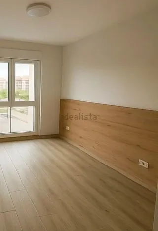 Alquilo piso moderno buena ubicacion