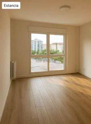 Alquilo piso moderno buena ubicacion