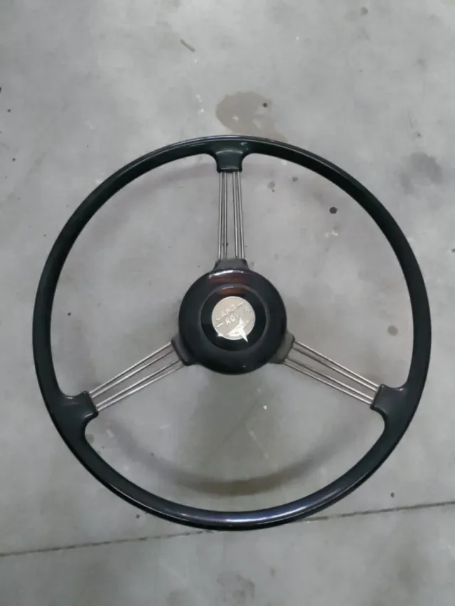 Volante Land Rover Serie II