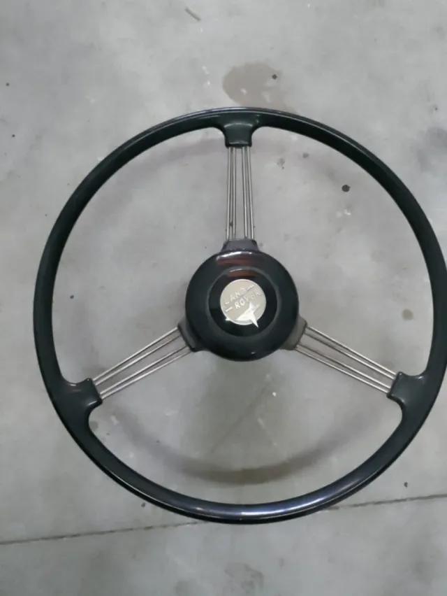 Volante Land Rover Serie II