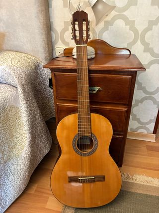 Guitarra Admira Alba pack zurdos