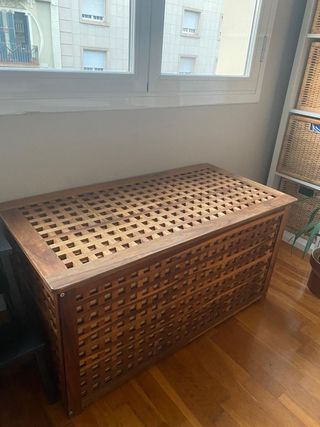 Baúl / Mesa de centro de madera