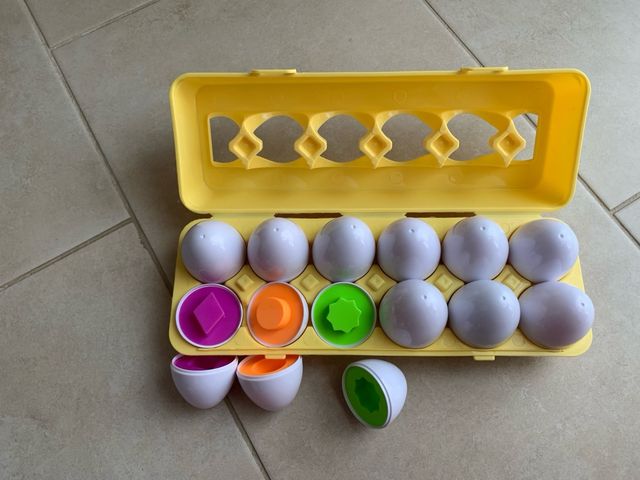 Huevera Juguete Formas Geométricas