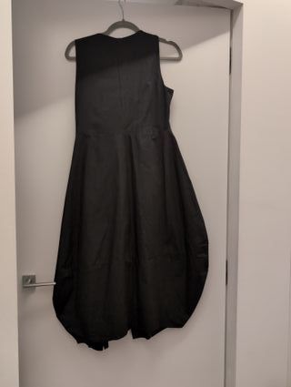 Abito nero a palloncino