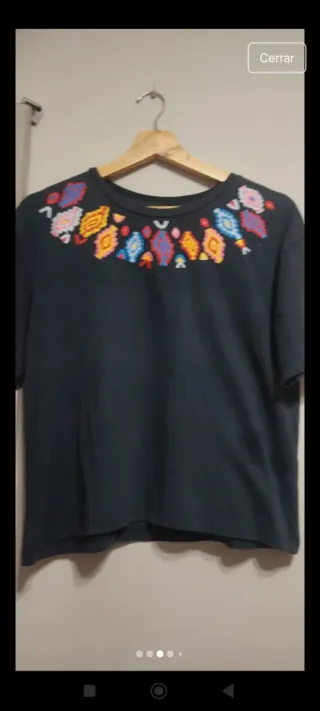 Camiseta Zara bordada Talla S