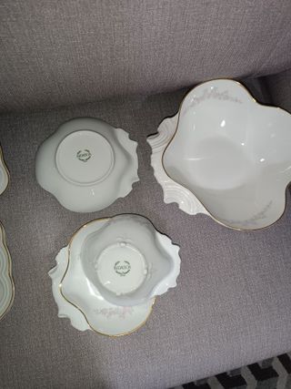Porcelanas Bidasoa Tazas y Platos Florales Dorados
