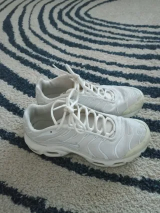 Nike TN Talla 38.5 Blancas