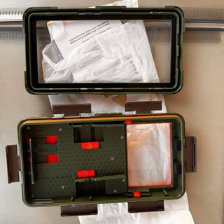 Custodia impermeabile professionale Shellbox