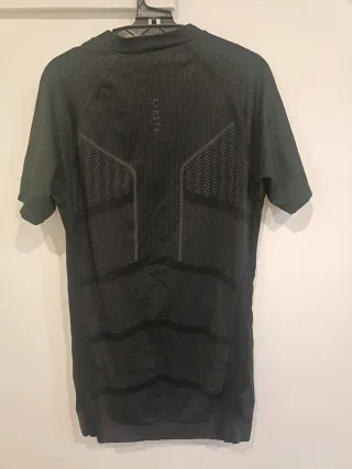 Camiseta deportiva Talla S KIPSTA negra