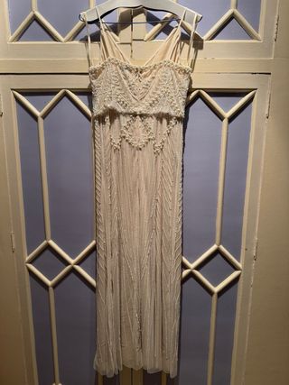 Vestido blanco pedrería novia