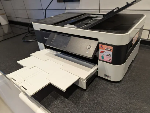 Impresora Brother MFC-J490DW (No enciende)