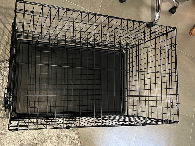 Jaula para perro de alambre negra