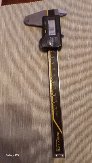 Calibro Mitutoyo CD-15CP 0-150mm