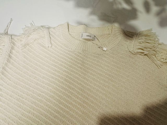 Jersey Mango flecos talla 12 Nuevo