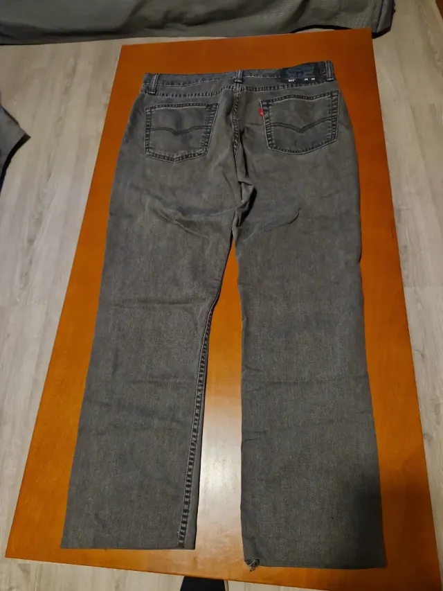 Pantalón Levi's Gris Talla M