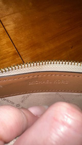 Cartera Michael Kors Beige