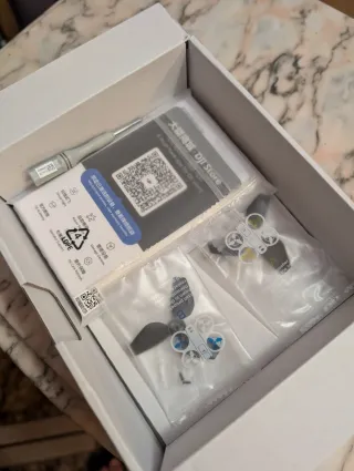 Drone DJI neo sin usar