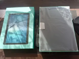 Tablet Huawei MediaPad T3 10 Como Nueva más funda