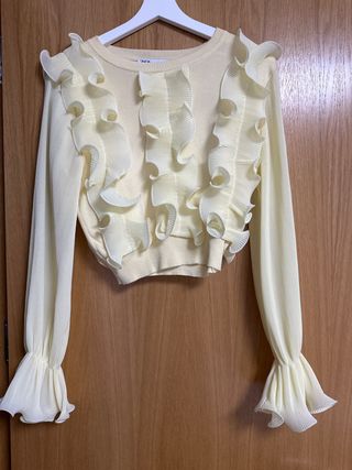 Jersey Zara volantes amarillo talla única