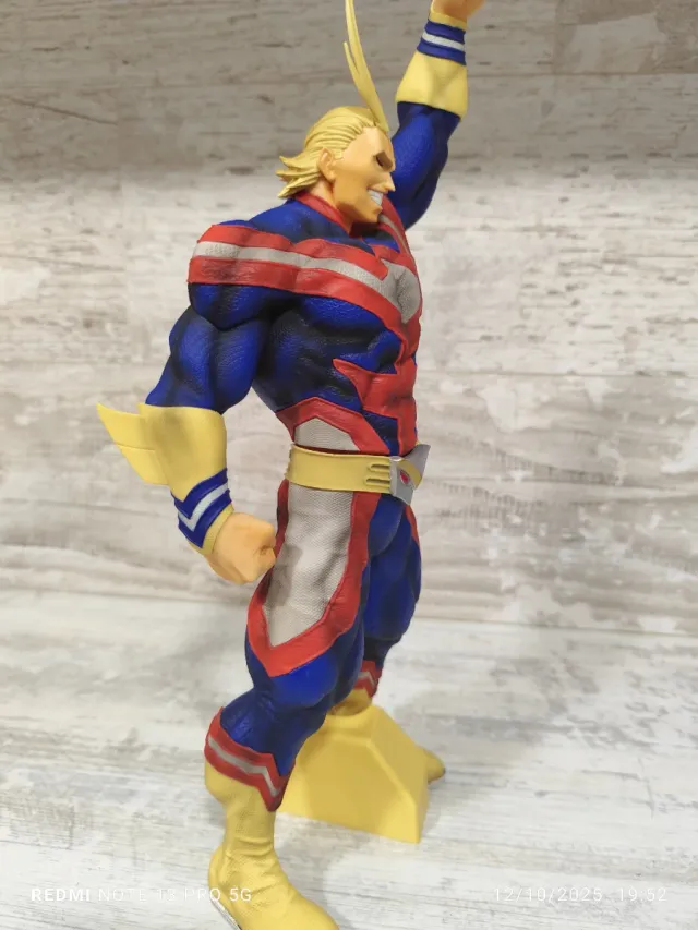 Figura All Might My Hero Academia