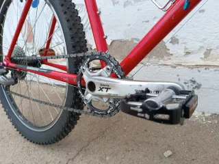 Bicicleta Mongoose Hilltopper estilo Klunker.