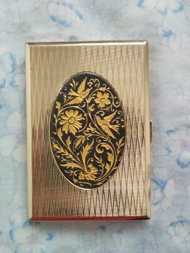 Pitillera y mechero Damasquinado