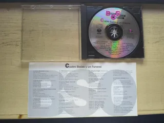CD Cuatro Bodas y un Funeral BSO