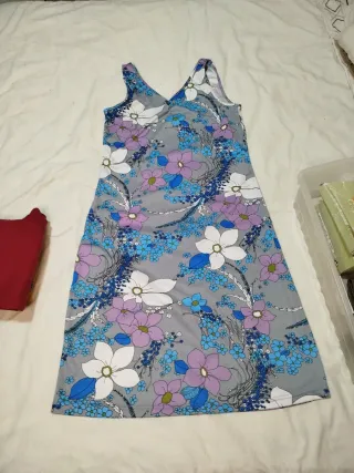 Vestido flores tirantes talla L