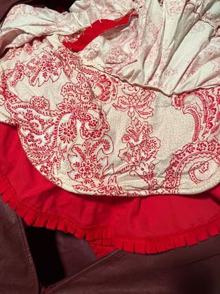 Traje de flamenca beige y rojo, talla 40