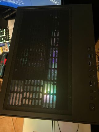 Vendo pc gaming usato pochi mesi ancora in condizi