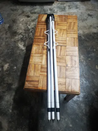 Soporte para 4 cañas de pescar