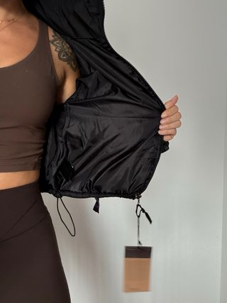 The North Face Crop Puffer Jacket Negra