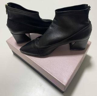 Stivaletti L'Arianna Pelle Nera Tacco