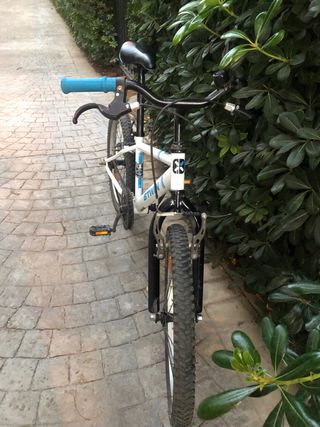Bicicleta Btwin Blanca