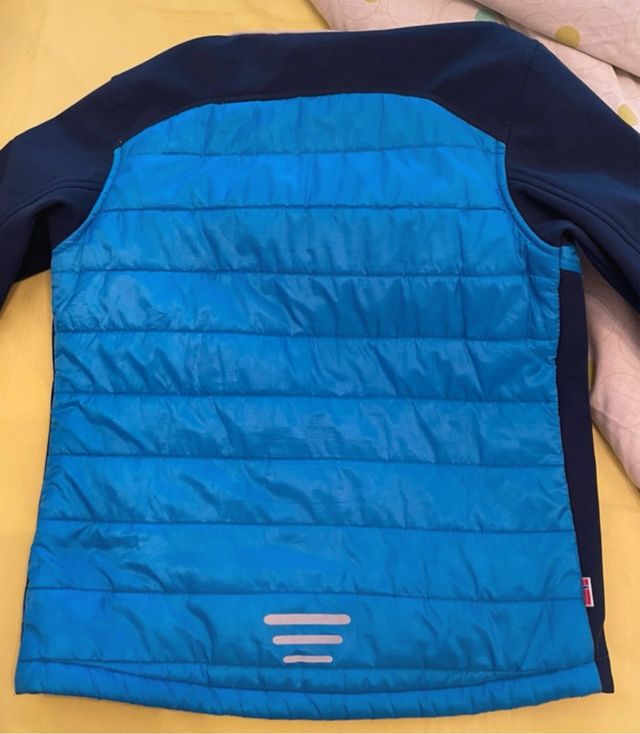 Chaqueta TrollKids azul clara y azul marino