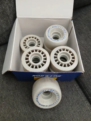 Ruedas Roll Line Magnum 57mm