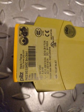Pilz Pnoz XV2 Relé de seguridad