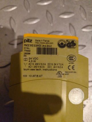 Pilz Pnoz XV2 Relé de seguridad