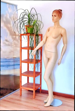 NUEVO maniquí chica