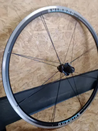 Ruedas de carretera Shimano