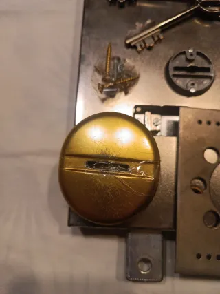 Cerradura Dierre para puerta blindada