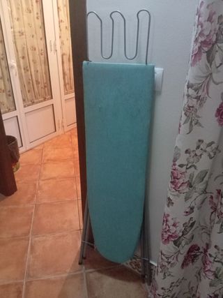 Tabla de planchar plegable