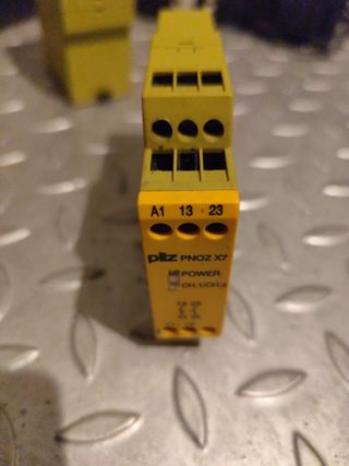 Pilz PNOZ X7 Contactor