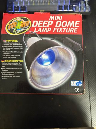 Zoo Med Mini Deep Dome Lámpara Terrario