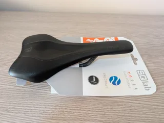 Sillín SQlab 612 Ergowave R Carbono