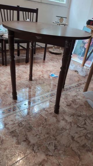 Mesa redonda extensible de madera