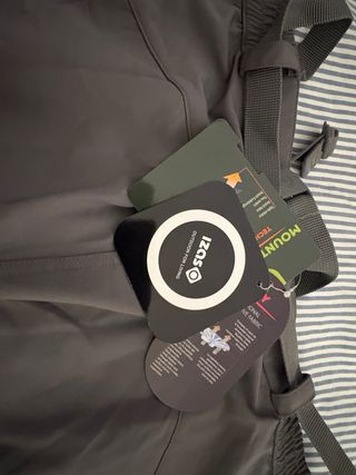 Pantalón de montaña Izas, nuevo sin estrenar. 2xl