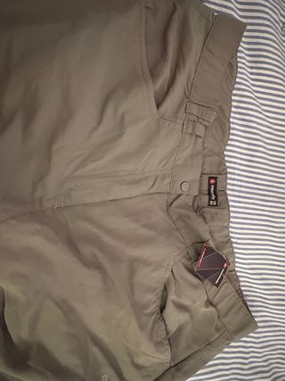 Pantalón de montaña,nuevo,sin estrenar. talla 3xl